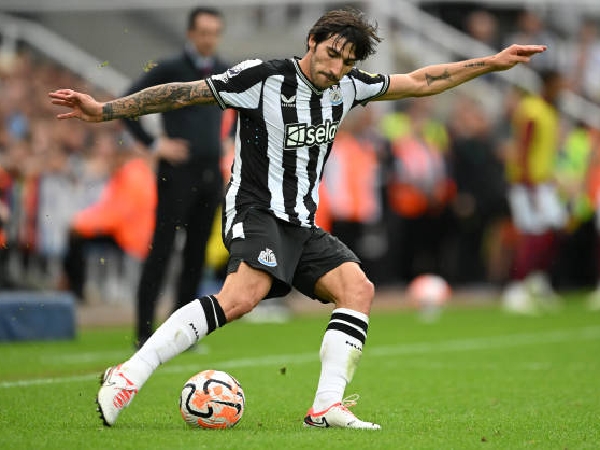 Alan Shearer Takjub Dengan Debut Sandro Tonali Untuk Newcastle United ...