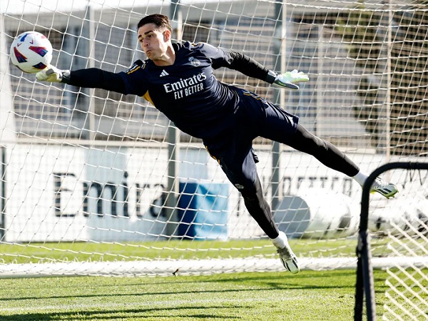 Perkuat Real Madrid Bikin Kepa Arrizabalaga Merasa Bangga Liga Olahraga