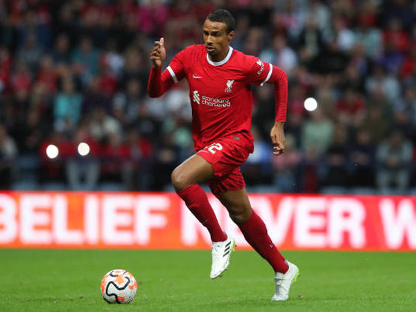 Sistem Baru Liverpool Mengharuskan Joel Matip Untuk Beradaptasi Lagi ...