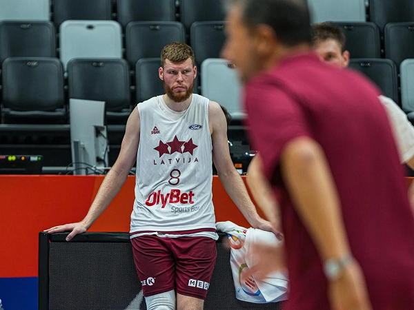 Davis Bertans berterima kasih kepada fans Latvia yang terus berikan dukungan.