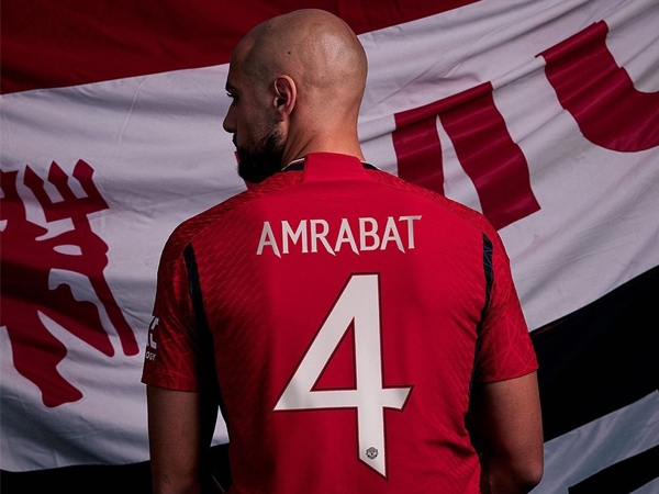 Gelandang Man United, Sofyan Amrabat.