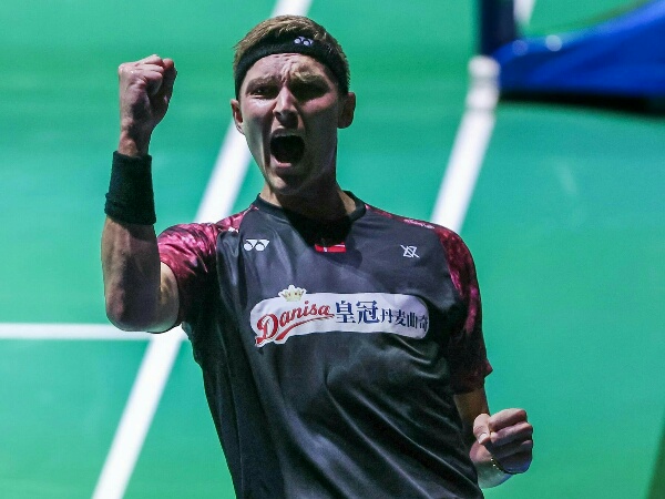 Lu Guang Zu Tantang Viktor Axelsen di Final China Open 2023