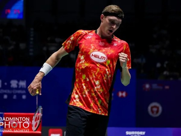 Viktor Axelsen Kampiun China Open 2023