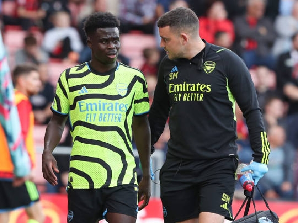 Bukayo Saka terpincang-pincang di laga Arsenal melawan Bournemouth