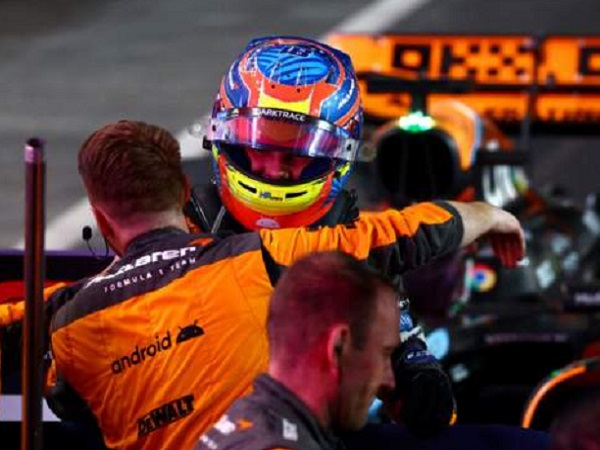 Hasil Sprint F1 GP Qatar: Piastri Asapi Verstappen