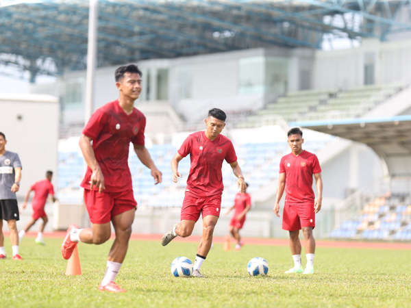 Latihan pertama timnas Indonesia di Brunei