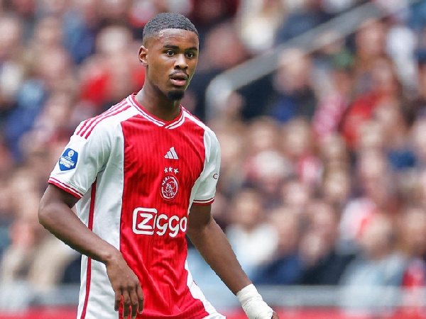 Pemain muda Ajax, Jorrel Hato