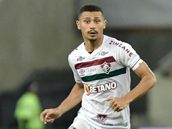 Arsenal mengincar gelandang Fluminense, Andre