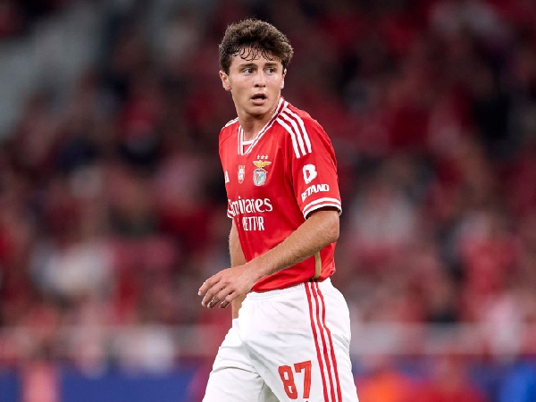 Chelsea mengincar gelandang Benfica, Joao Neves