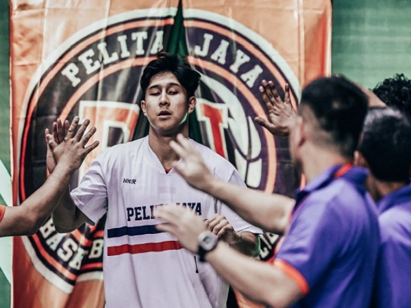 Muhamad Arighi Resmi Perpanjang Kontrak dengan Pelita Jaya.(Images: IBL)