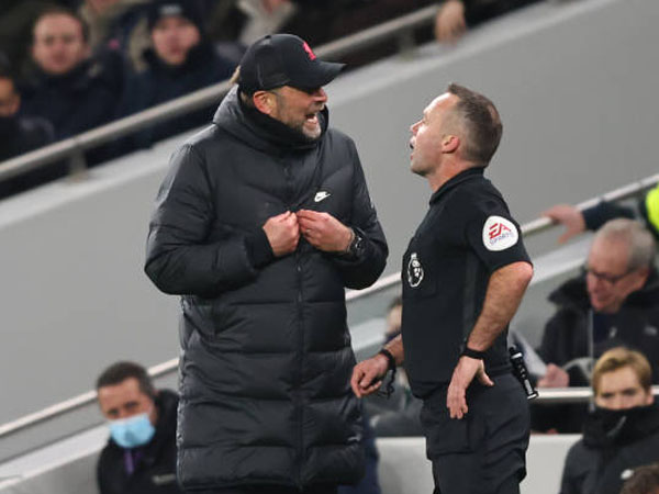 Paul Tierney Ditunjuk Jadi Wasit Laga Liverpool Berikutnya di Anfield