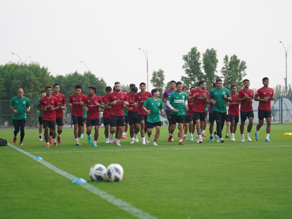 Latihan perdana timnas Indonesia di Irak