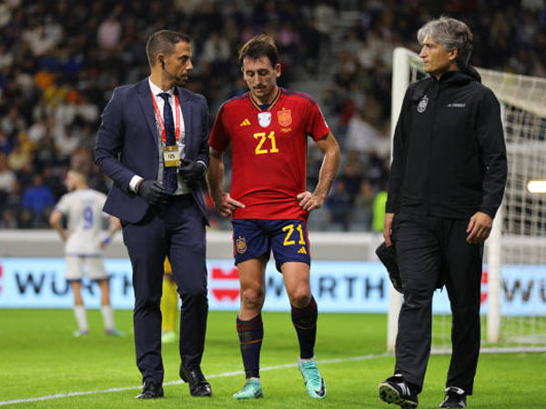 Cedera Hamstring, Mikel Oyarzabal Tinggalkan Skuat Spanyol