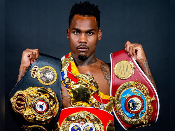 Jermell Charlo kini hanya memiliki dua sabuk kelas menengah junior, meski tetap diakui sebagai juara unifikasi. (Foto: Instagram)