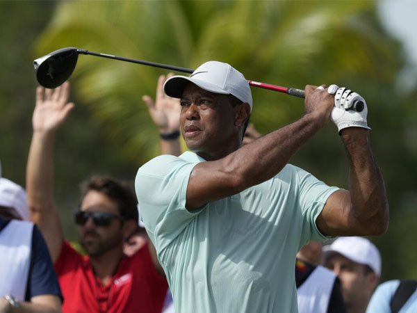 Tiger Woods mengaku sangat senang dengan kondisi kesehatannya dari putaran demi putaran di Hero World Challenge. (Foto: Golf Digest)