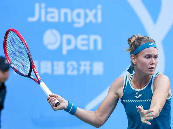 Marie Bouzkova Tunjuk Juara Wimbledon Ini Sebagai Pelatih