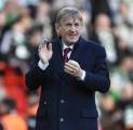 Legenda Liverpool, Kenny Dalglish Raih Penghargaan Personality Of The Year