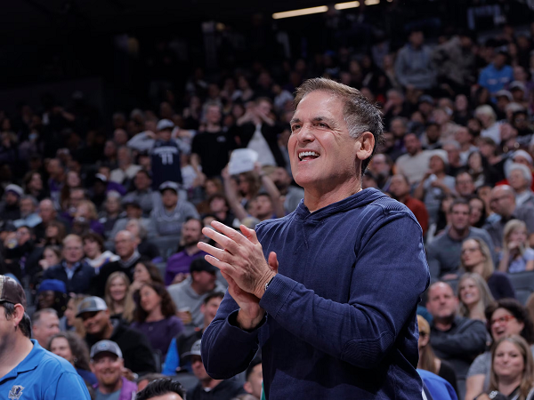 Mark Cuban jual saham mayoritas Dallas Mavericks bukan tanpa alasan kuat.