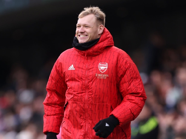 Penjaga gawang Arsenal, Aaron Ramsdale