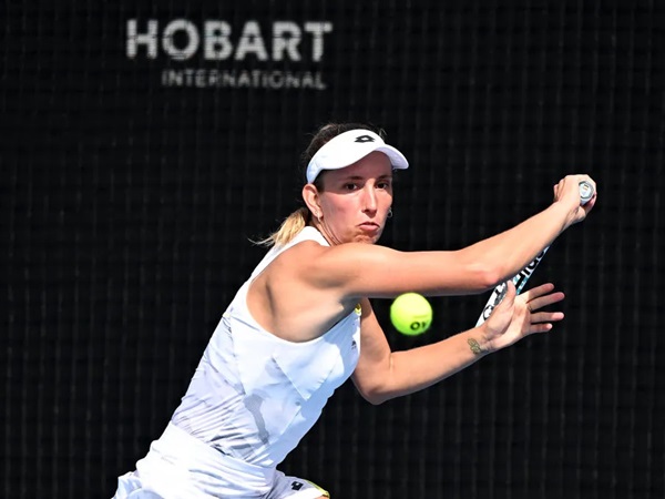 Elise Mertens Hadang Emma Navarro Demi Gelar Di Hobart