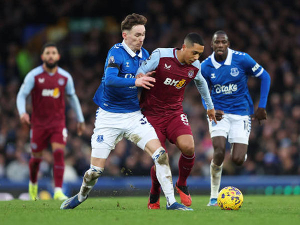 Hasil Pertandingan Premier League: Everton 0-0 Aston Villa