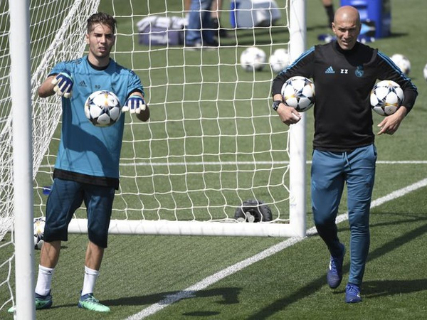 Luca Zidane bersama sang ayah, Zinedine Zidane