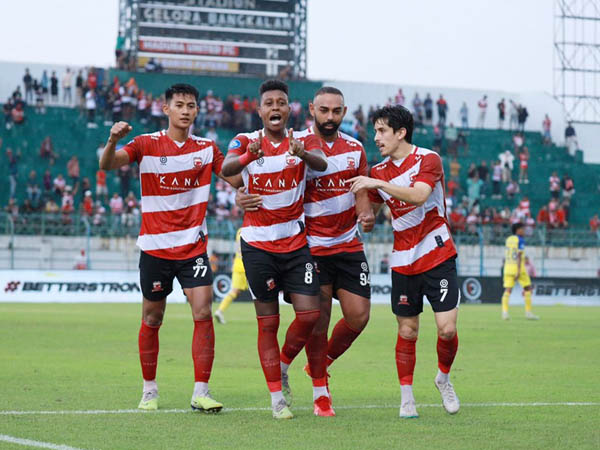 Madura United bidik kemenangan di kandang Persis Solo