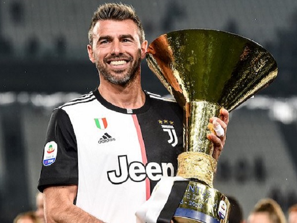 Andrea Barzagli Akui Inter Milan Lebih Kuat dari Juventus | Liga Olahraga