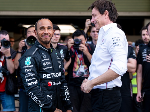 Mercedes, Lewis Hamilton, Toto Wolff