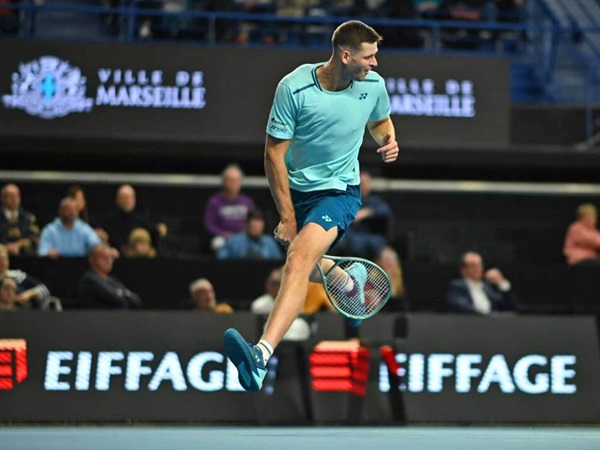 Hubert Hurkacz Tak Buang Banyak Waktu Demi Maju Ke Semifinal Di Marseille