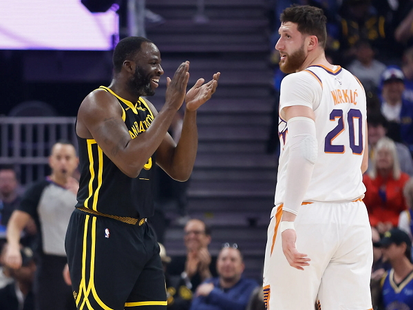 Draymond Green kembali pancing emosi dari Jusuf Nurkic.