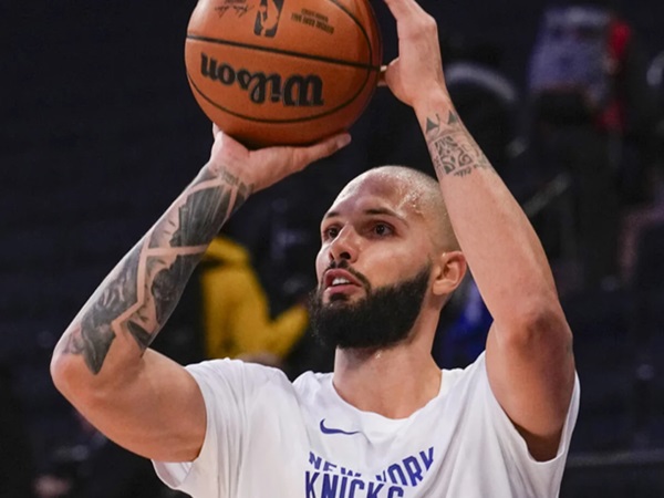 Evan Fournier Lega Mimpi Buruknya di Knicks Telah Berakhir