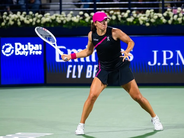 Iga Swiatek Awali Turnamen Di Dubai Dengan Kemenangan Atas Sloane Stephens