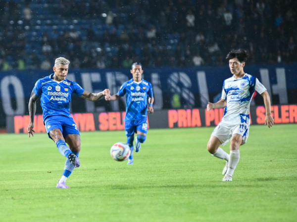 Persib sukses memutus puasa kemenangan usai mengalahkan PSIS 3-0