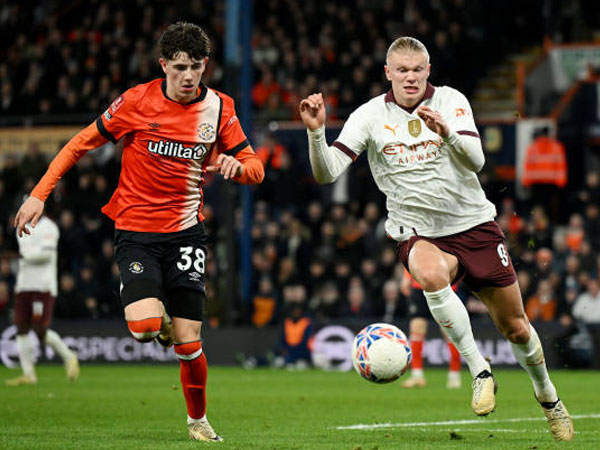 Statistik Menarik Setelah Luton Town Takluk 2-6 Dari Manchester City