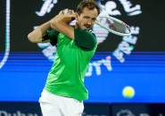 Terhindar Dari Kekalahan Di Dubai, Daniil Medvedev Kembali Ke Perempatfinal