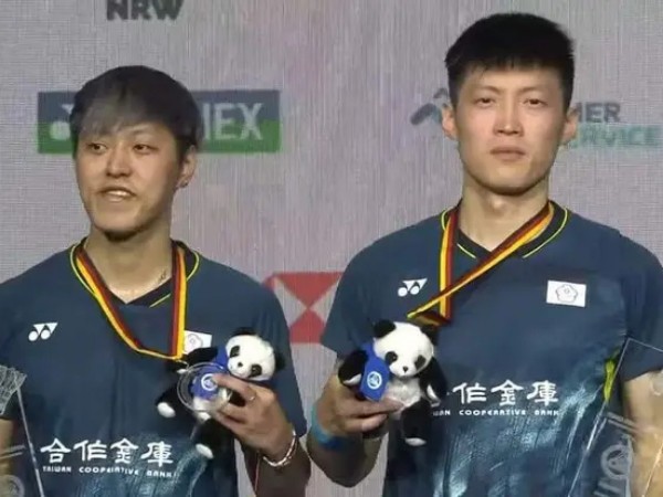 Sikat He Jiting/Ren Xiangyu, Lee Jhe Huei/Yang Po Hsuan Juara German Open 2024