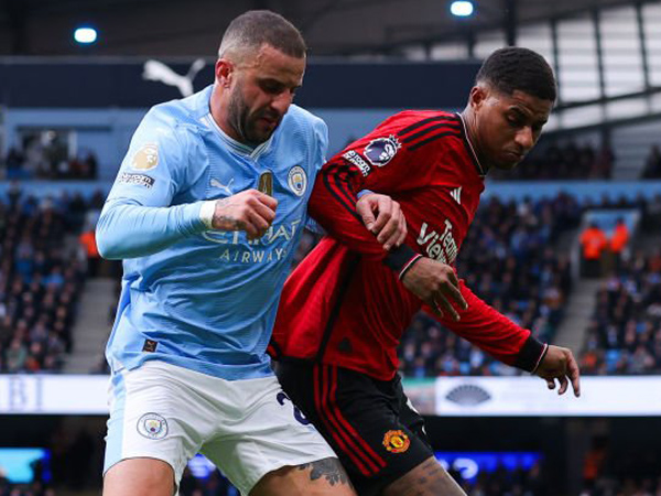 Kyle Walker dan Marcus Rashford.