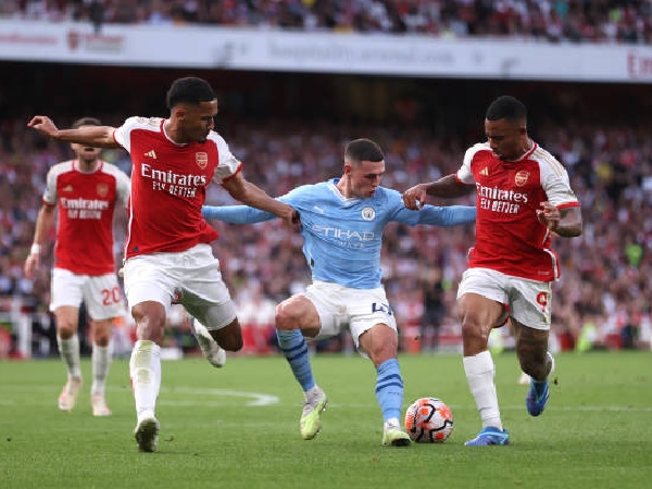 Arsenal akan menghadapi Manchester City di Etihad Stadium akhir pekan ini