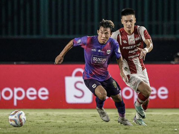 Gelandang Rans Nusantara FC, Mitsuru Maruoka di laga kontra Persis Solo