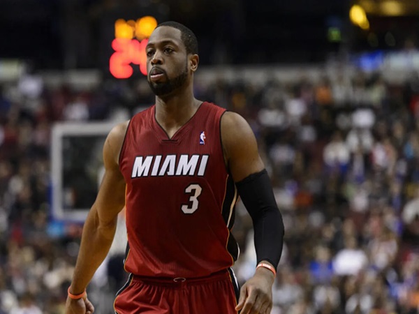 Dwyane Wade Lebih Pantas Menangkan MVP 2009 Ketimbang LeBron James