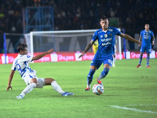 Gelandang serang Persib, Stefano Beltrame