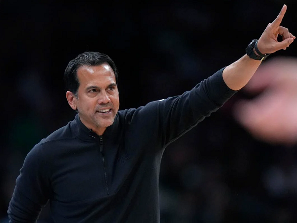 Erik Spoelstra akui Celtics lebih tangguh di game 1.