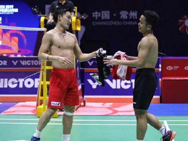 Kento Momota Pensiun: Karier Hebat Sepanjang Masa Terhenti Karena Kemalangan