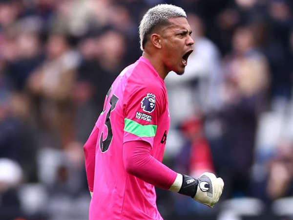 Alphonse Areola.