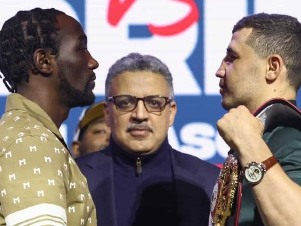 Terence Crawford (kiri) ingin tinggalkan warisan yang belum pernah ditinggalkan sebelumnya jelang menghadai Israil Madrimov. (Foto:Ring TV)