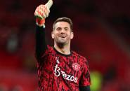 Tom Heaton Buka Peluang Bertahan di Manchester United