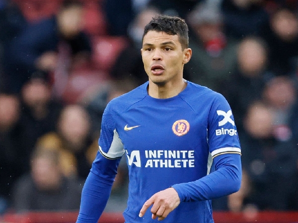 Thiago Silva akan berpisah dengan Chelsea