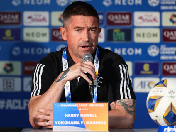 Yokohama F Marinos Unggul dari Al-Ain, Harry Kewell: Jangan Berpuas Diri