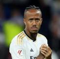 Eder Militao Dukung Vinicius Memenangkan Ballon d’Or